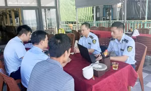 Nhà hàng mực nhảy ở Vũng Áng bị xử phạt sau phản ánh trên mạng xã hội