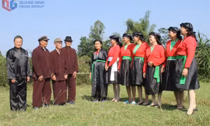 "Sự đan xen các dân tộc làm nên bản sắc riêng, giàu sức sống của văn hoá Quảng Ninh"
