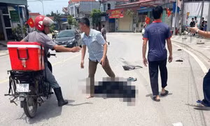 Hai vợ chồng ở Hải Phòng thương vong sau va chạm với ô tô đi chiều ngược lại