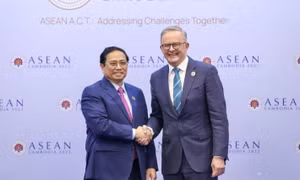 Thủ tướng Phạm Minh Chính gặp Thủ tướng Australia