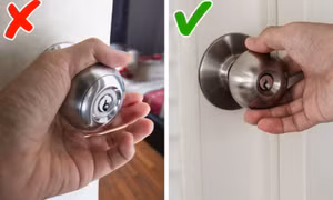 Lý do chúng ta không nên mở cửa phòng ngủ vào ban đêm