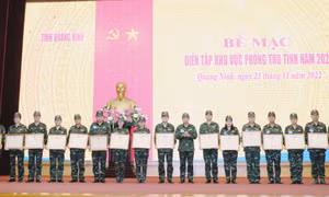 Diễn tập khu vực phòng thủ tỉnh Quảng Ninh năm 2022 thành công tốt đẹp
