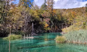 Choáng ngợp vẻ đẹp mùa Thu ở vườn quốc gia Plitvice, Croatia
