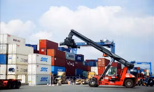 11 tháng, xuất siêu ước đạt 10,6 tỷ USD, Hoa Kỳ là thị trường xuất khẩu lớn nhất của Việt Nam