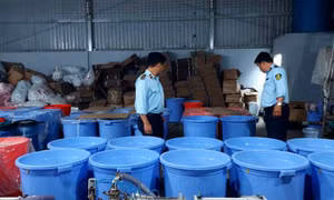 Phát hiện 5 kho chứa và xưởng sản xuất dầu gội giả lớn nhất từ trước tới nay tại TP Hồ Chí Minh