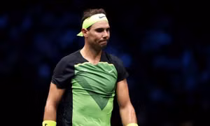 Nadal sớm dừng bước ở Paris Masters
