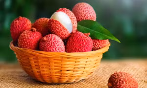 Những loại quả người lớn tuổi nên hạn chế ăn