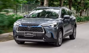 Toyota Corolla Cross bản chạy xăng chuẩn bị ngừng bán, chỉ còn bản hybrid