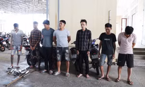 Bắt nhóm “bảo kê” và hủy hoại tài sản các quán cà phê