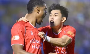 Quang Hải tỏa sáng giúp CAHN có trận thắng đầu tiên ở V-League 2025-2026