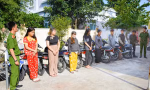 Bắt quả tang nhóm thanh thiếu niên trộm 9 xe máy ở Đà Nẵng