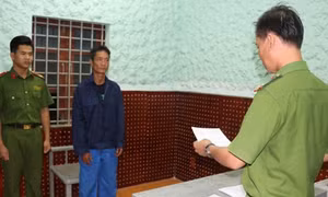 Bắt tạm giam đối tượng nhiều lần trộm xe máy