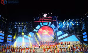 Ấn tượng Chương trình nghệ thuật "Quảng Ninh - Hành trình 80 năm rạng rỡ cùng đất nước"