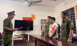 Khởi tố, bắt tạm giam cựu cán bộ ngân hàng lừa đảo 1,1 tỉ đồng ở Sơn La