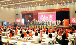 Gặp mặt kỷ niệm 80 năm Ngày truyền thống Công an nhân dân