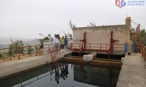 Đưa nước sạch đến người dân vùng khó