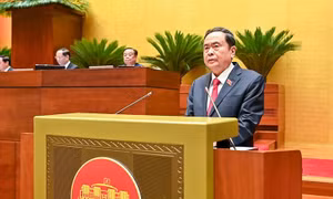 Chủ tịch Quốc hội Trần Thanh Mẫn ký ban hành Nghị quyết về bổ sung nội dung chi ngân sách tặng quà nhân dân