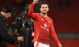 Man United lo lắng về chấn thương của Cunha, Mason Mount