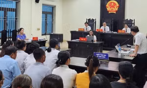 6 nữ sinh ở Thanh Hóa đánh hội đồng bạn học lĩnh án