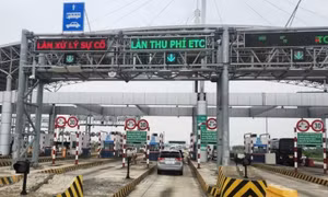 Từ 1/10, ô tô phải chuyển sang tài khoản giao thông để qua trạm thu phí