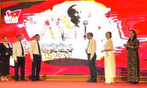 Hà Nội ra mắt nền tảng số đặc biệt “A80 - Tự hào Việt Nam”