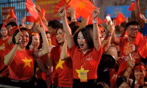 Tặng 100.000 đồng/người cho toàn dân ăn Tết Độc lập