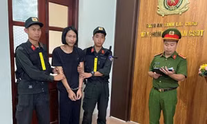 Đối tượng ở Lai Châu đâm chết hàng xóm do tranh chấp hàng rào
