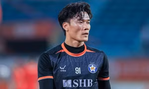 Thủ môn Bùi Tiến Dũng chấn thương nặng