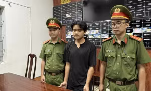 Bắt nhân viên giao hàng tham ô tài sản của công ty