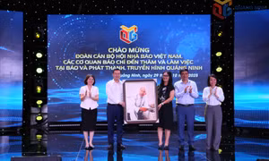 Đoàn Hội Nhà báo Việt Nam và báo chí địa phương thăm và làm việc với Báo và Phát thanh, Truyền hình Quảng Ninh