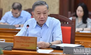 Tổng Bí thư Tô Lâm thăm hỏi, động viên đồng bào, cán bộ, chiến sĩ trên cả nước đang ứng phó, khắc phục hậu quả thiên tai