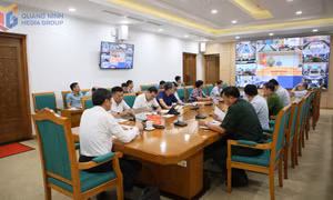 Phó Thủ tướng Chính phủ Trần Hồng Hà chỉ đạo các biện pháp ứng phó với cơn bão số 11