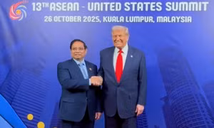 Thủ tướng Phạm Minh Chính gặp Tổng thống Hoa Kỳ Donald Trump
