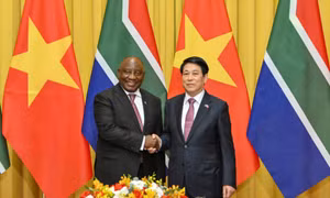 Chủ tịch nước Lương Cường hội đàm với Tổng thống Nam Phi Matamela Cyril Ramaphosa
