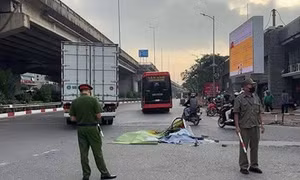 Trên đường đến trường, một học sinh lớp 9 bị xe tải cán tử vong