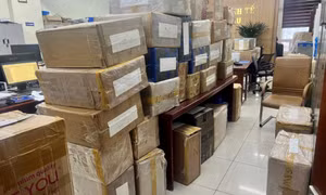 Bản án nghiêm khắc cho nhóm buôn bán thuốc lá lậu quy mô lớn