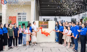 Tuổi trẻ Đoàn Thanh niên UBND tỉnh tự hào, vững tin theo Đảng