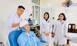 Quảng Ninh tăng cường bảo vệ, chăm sóc và nâng cao sức khỏe nhân dân