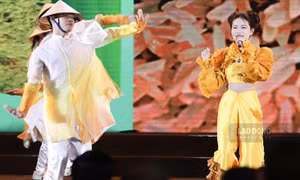 Phương Mỹ Chi hát lại Rock hạt gạo từng thành công tại Sing! Asia