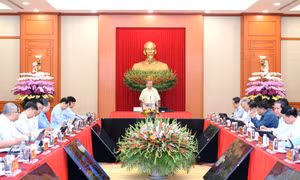 Khơi thông mạnh mẽ các nguồn lực trong xã hội để thúc đẩy phát triển khoa học, công nghệ