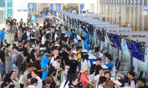 Vượt qua khó khăn, hàng không Việt Nam phục hồi ngoạn mục