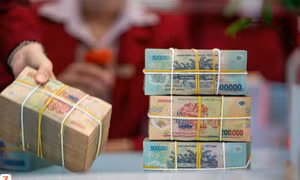 Lãi suất tiết kiệm ngân hàng rục rịch tăng