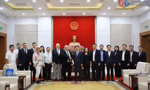 Bài 4: Khơi thông mọi nguồn lực cho phát triển bền vững