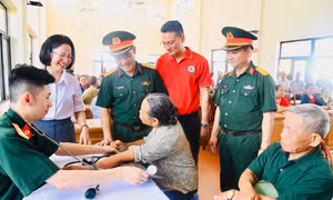"Cầu nối" tạo đồng thuận trong xã hội