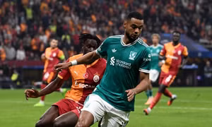 Liverpool thua trận thứ 2 liên tiếp