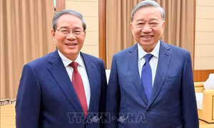 Tổng Bí thư Tô Lâm gặp Thủ tướng Quốc vụ viện Trung Quốc Lý Cường