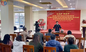 Gặp mặt phóng viên tham gia đoàn công tác thăm, chúc Tết các đảo phía Bắc