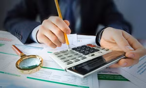 Mức xử phạt đối với một số hành vi vi phạm hành chính trong lĩnh vực phí và lệ phí