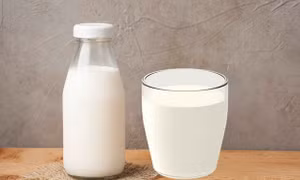 Uống sữa tươi mỗi ngày cần lưu ý 2 điều để không dư thừa chất