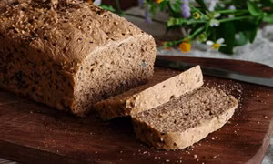 Có nên ăn bánh mì để giảm cân?